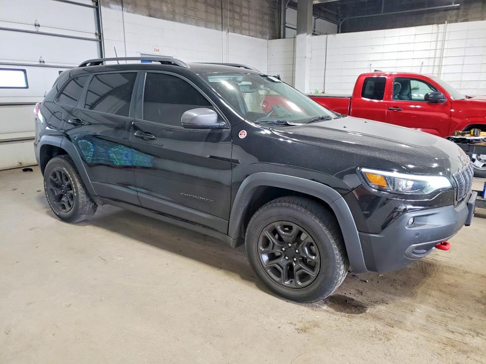 صورة رقم 4 من المزاد - 2020 JEEP CHEROKEE مع VIN 1C4PJMBX3LD618035
