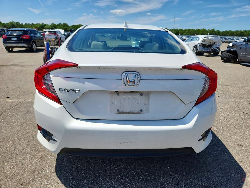 Photo 6 from auction – 2018 HONDA CIVIC with VIN 19XFC2F73JE207122