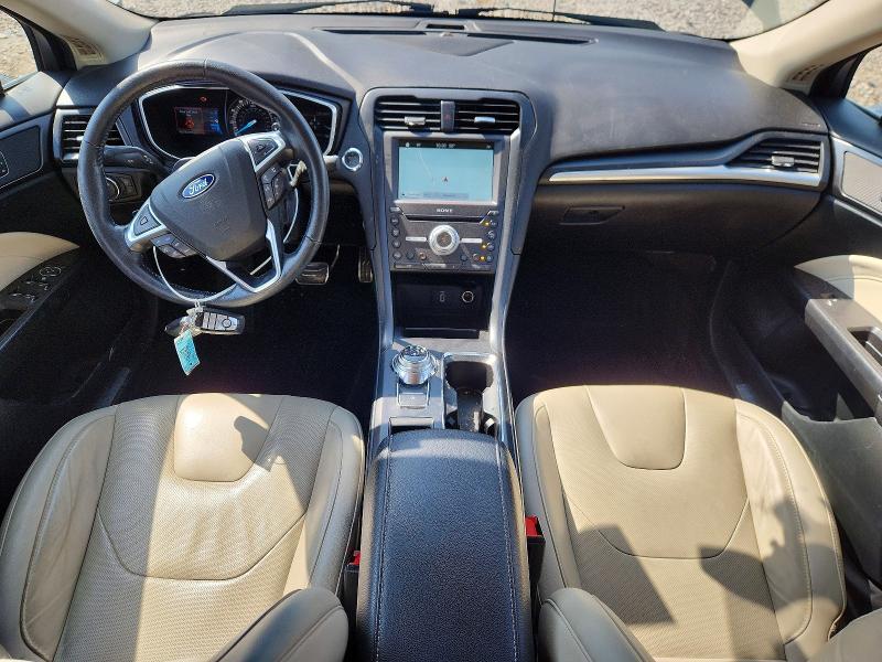 Photo 8 from auction – 2017 FORD FUSION with VIN 3FA6P0K94HR119320