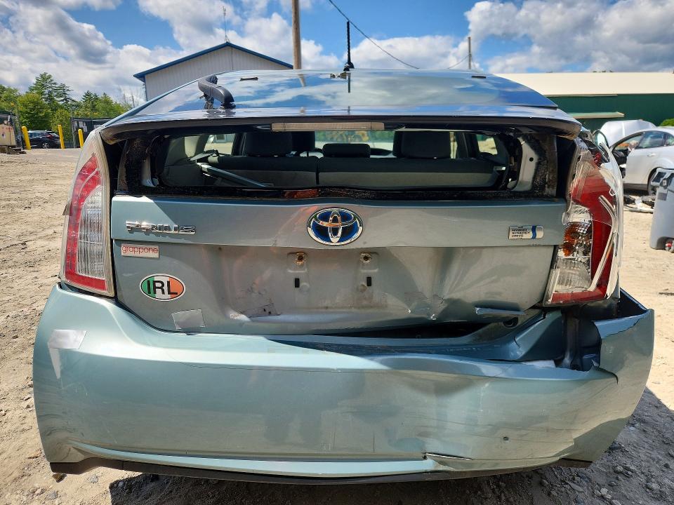 Photo 6 from auction – 2013 TOYOTA PRIUS with VIN JTDKN3DU3D1712530