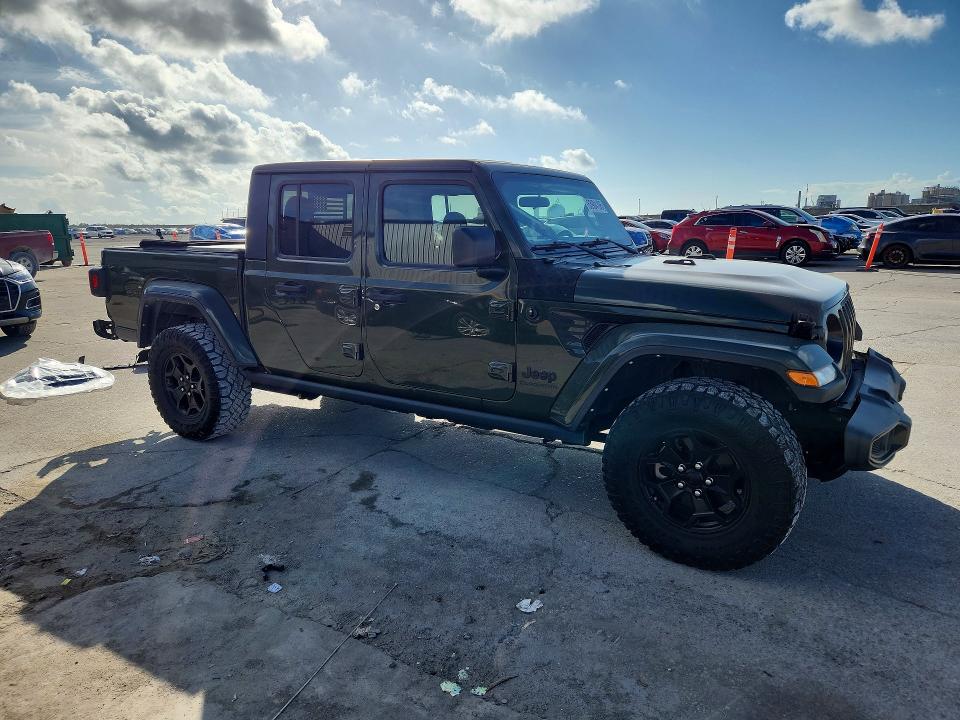 Foto 4 de la subasta – 2021 JEEP GLADIATOR con VIN 1C6HJTAG9ML580812