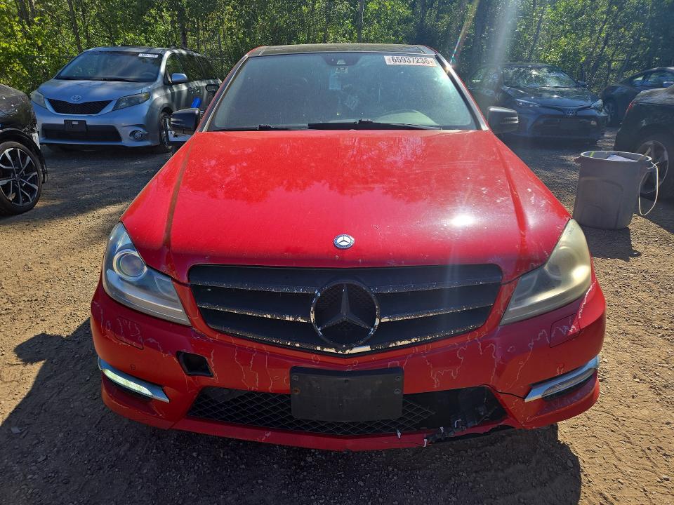 Photo 5 from auction – 2014 MERCEDES-BENZ C with VIN WDDGF8JB9EA920566