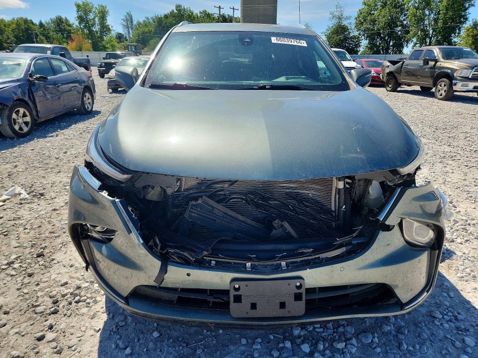 Photo 5 from auction – 2022 BUICK ENCLAVE with VIN 5GAEVAKW2NJ107200