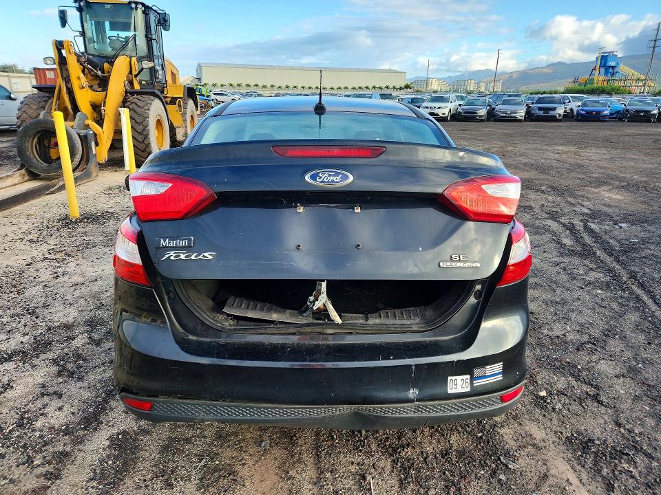 Photo 6 from auction – 2014 FORD FOCUS with VIN 1FADP3F2XEL459152