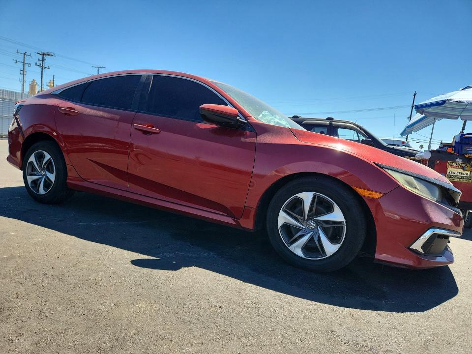 Photo 4 from auction – 2020 HONDA CIVIC with VIN 19XFC2F69LE005508