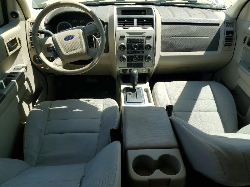 Photo 8 from auction – 2012 FORD ESCAPE with VIN 1FMCU0DG3CKB67952