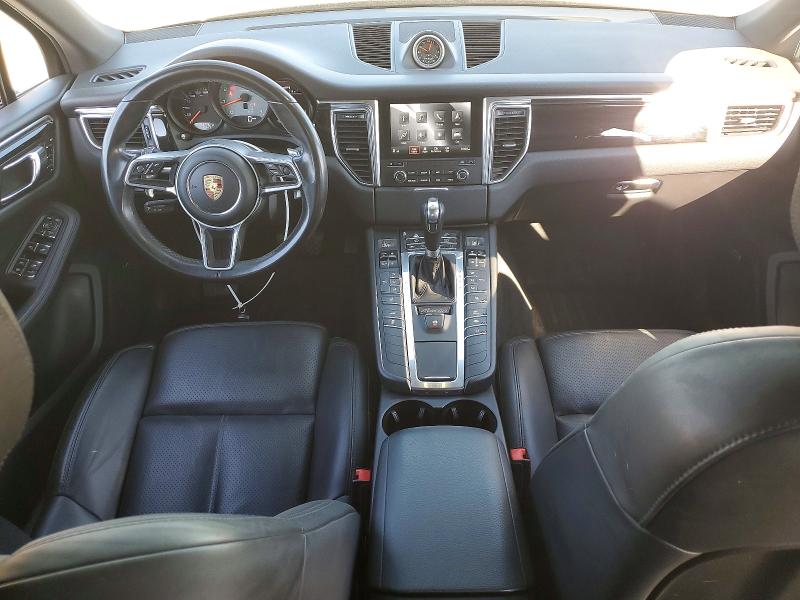 Фото 8 с аукциона – 2017 PORSCHE MACAN с VIN WP1AB2A54HLB14452