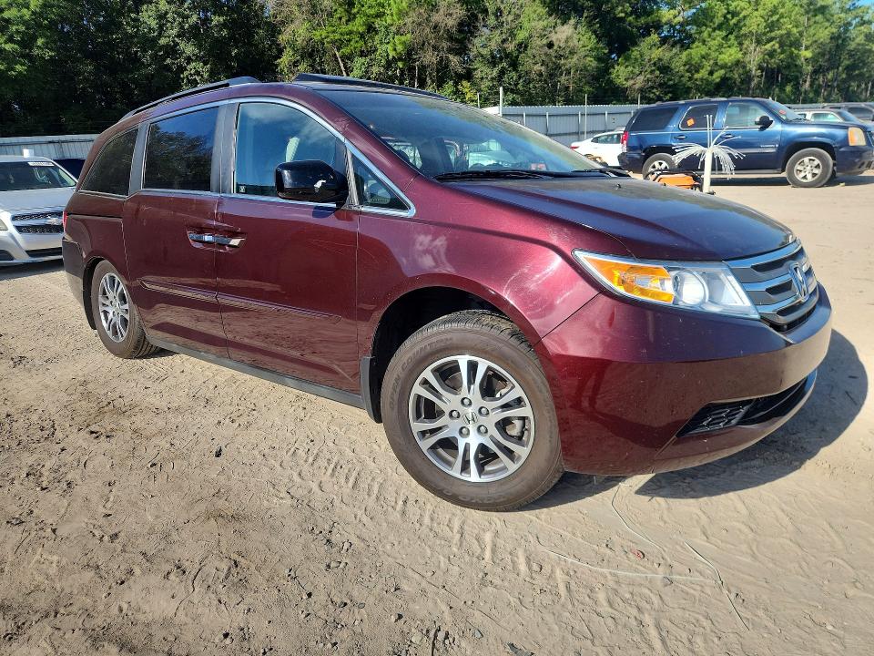 Photo 4 from auction – 2011 HONDA ODYSSEY with VIN 5FNRL5H63BB079382