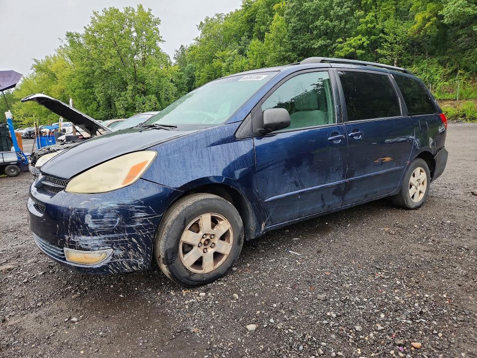 Photo 1 from auction – 2004 TOYOTA SIENNA with VIN 5TDZA23C44S033947