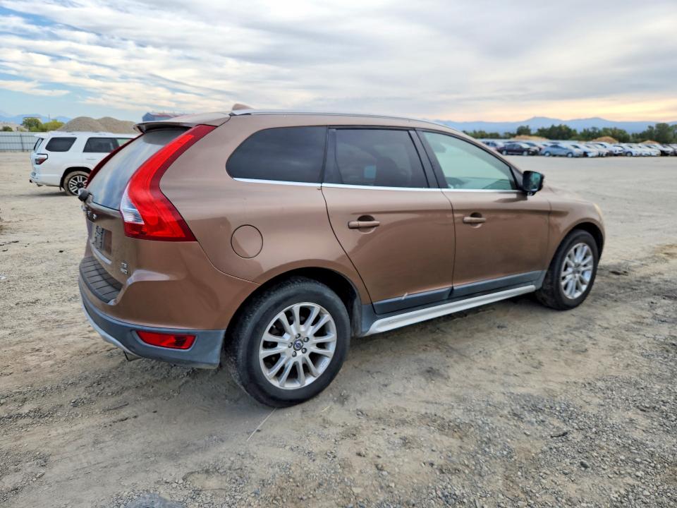 Photo 3 from auction – 2010 VOLVO XC60 with VIN YV4992DZ8A2020985