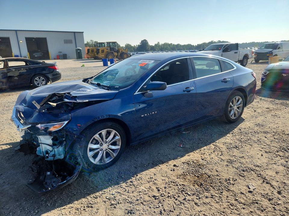 CHEVROLET MALIBU 2019 with VIN 1G1ZD5STXKF124169 - Photo from auction