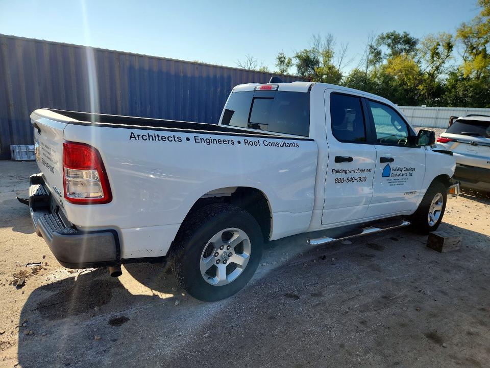 Photo 3 from auction – 2019 RAM 1500 with VIN 1C6SRFCT8KN556478