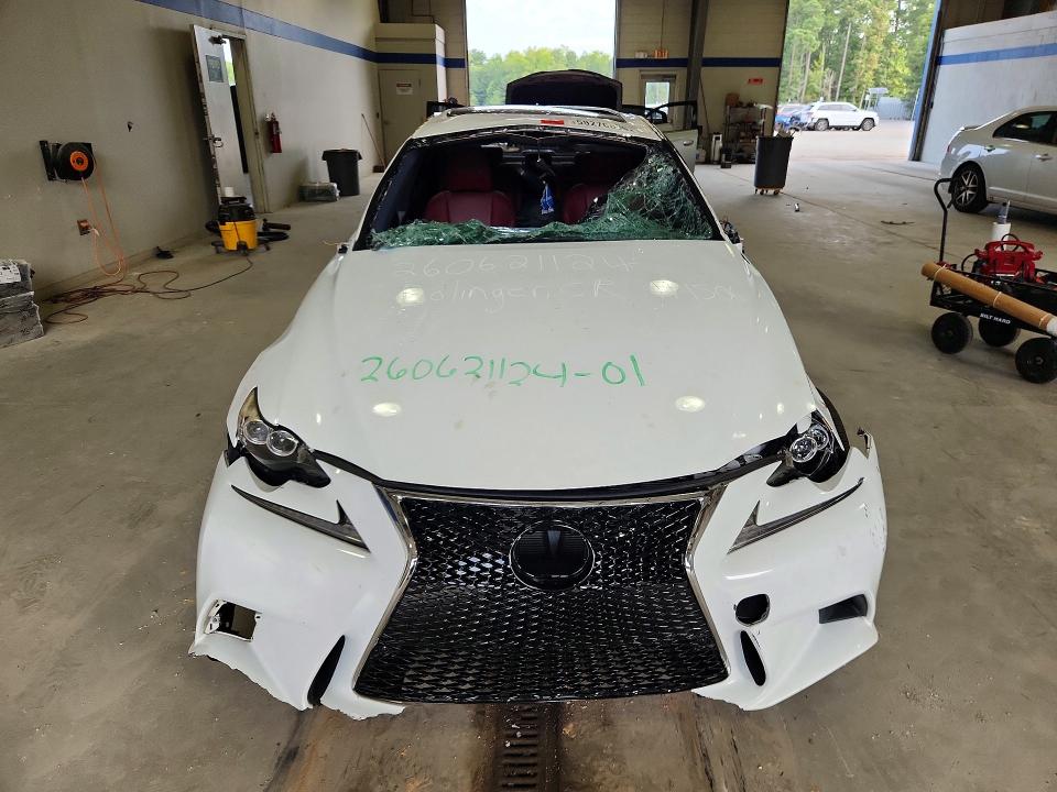 Photo 5 from auction – 2016 LEXUS IS with VIN JTHBA1D29G5022226