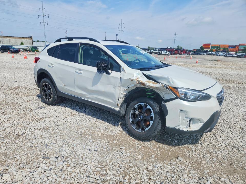 Photo 4 from auction – 2021 SUBARU CROSSTREK with VIN JF2GTAPC1M8257351