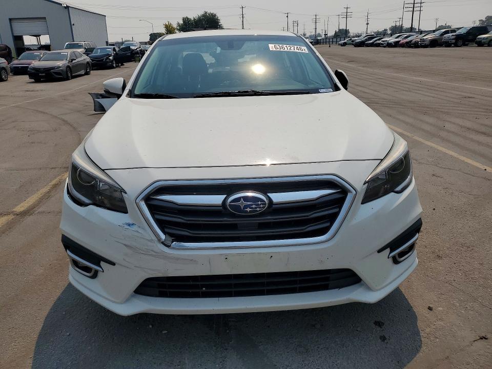 Photo 5 from auction – 2018 SUBARU LEGACY with VIN 4S3BNAF61J3022410