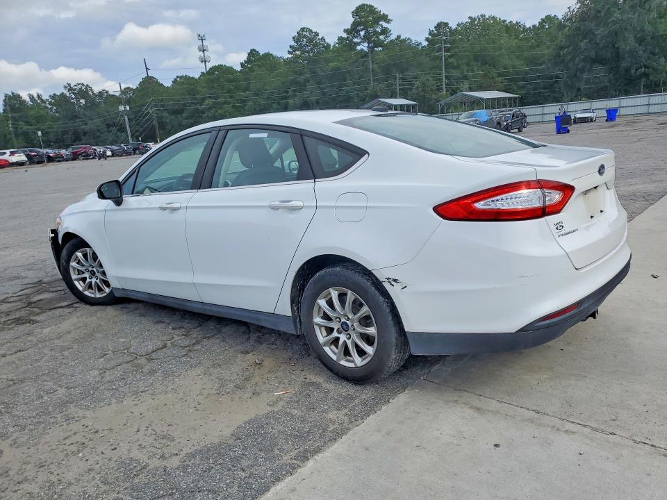 Photo 2 from auction – 2015 FORD FUSION with VIN 3FA6P0G74FR177125