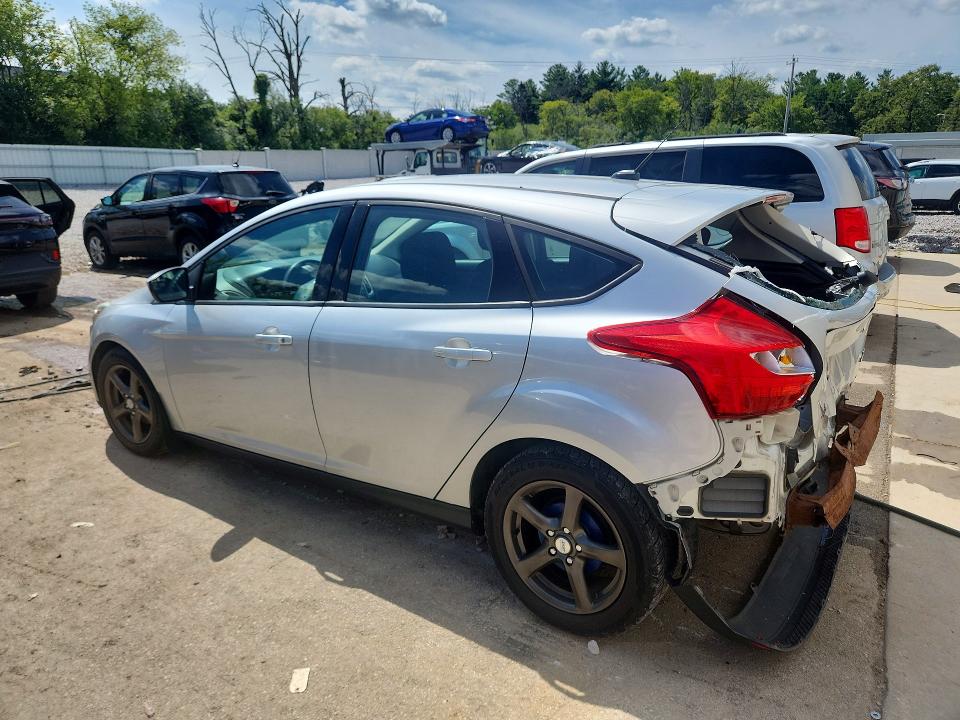 Photo 2 from auction – 2012 FORD FOCUS with VIN 1FAHP3K22CL427655