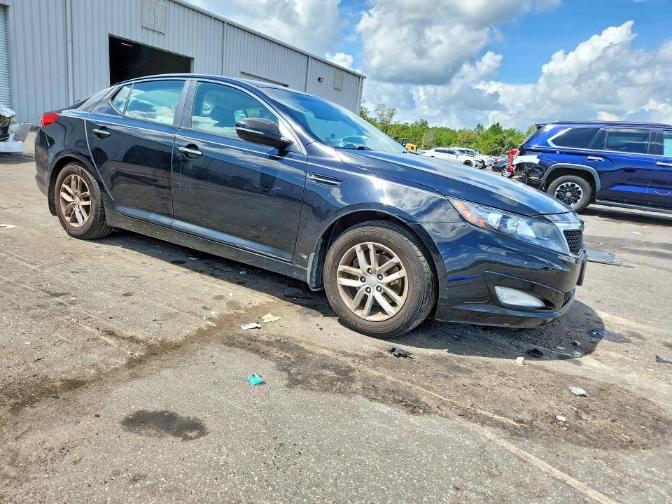 Photo 4 from auction – 2012 KIA OPTIMA with VIN KNAGM4A79C5284013