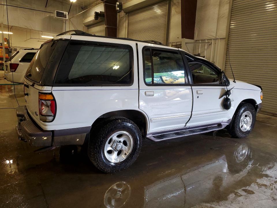Photo 3 from auction – 1996 FORD EXPLORER with VIN 1FMDU35P3TZB56977