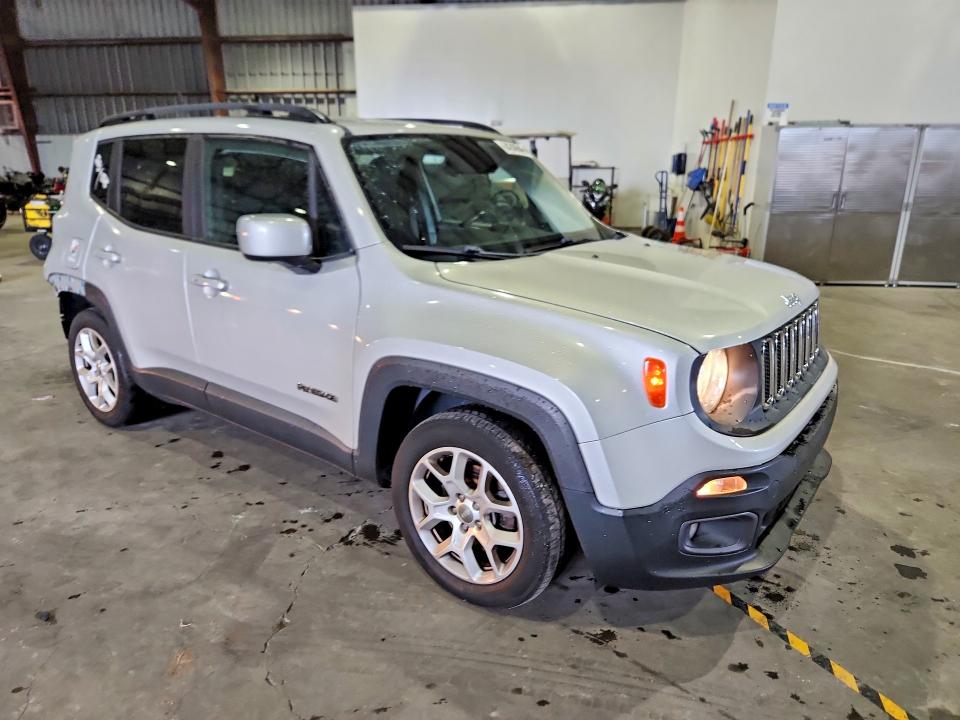 Photo 4 from auction – 2017 JEEP RENEGADE with VIN ZACCJABB9HPF06205