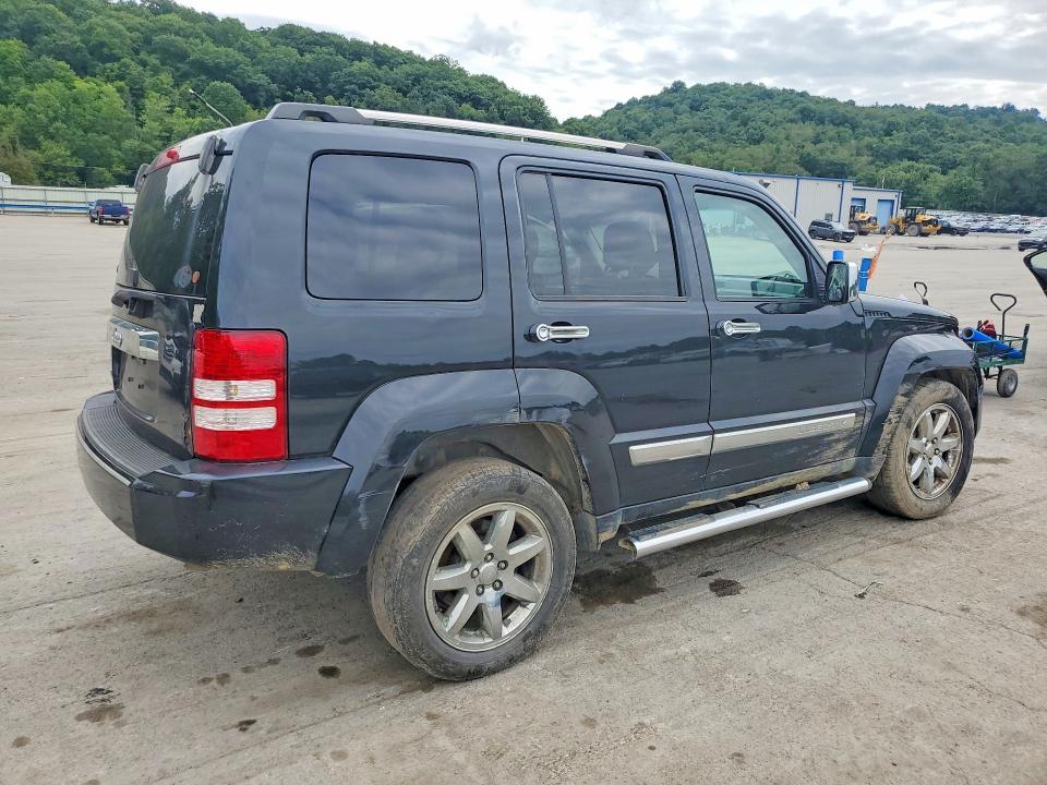 Photo 3 from auction – 2012 JEEP LIBERTY with VIN 1C4PJMCK2CW129844