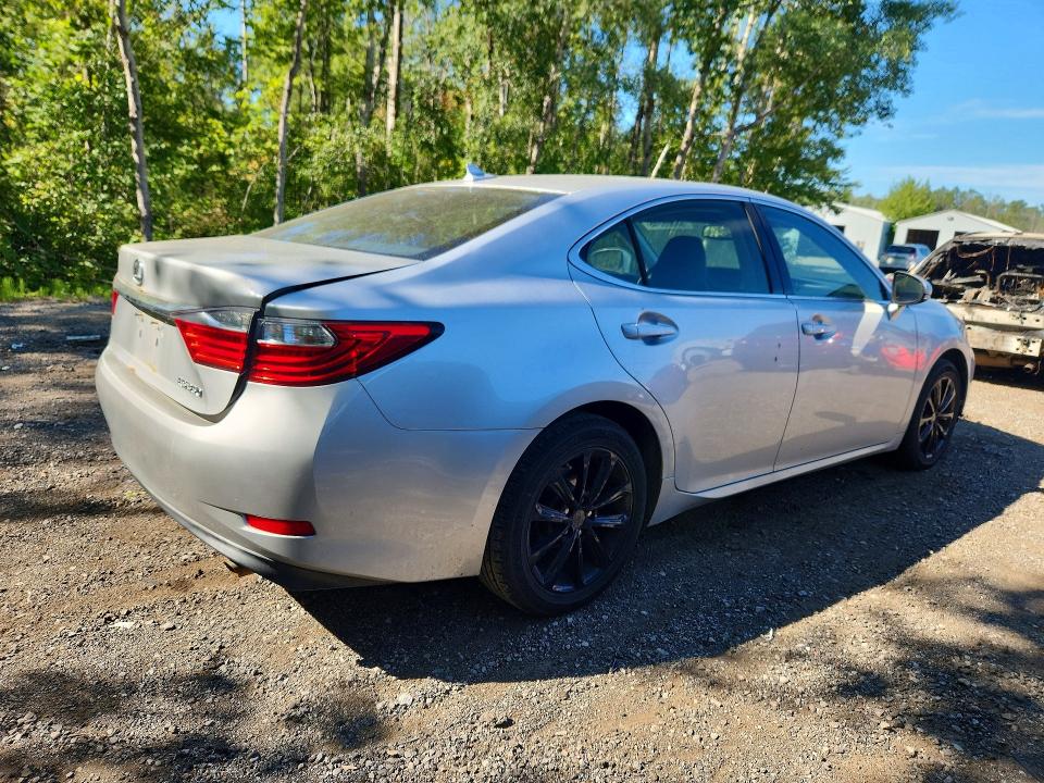 Photo 3 from auction – 2013 LEXUS ES with VIN JTHBK1GG0D2055522