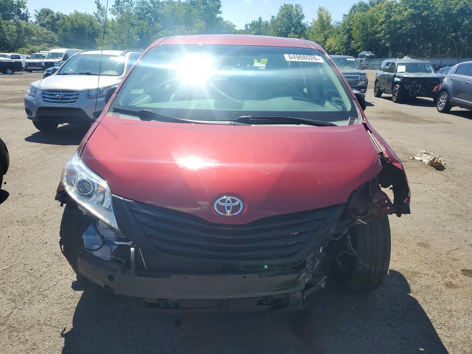 Photo 5 from auction – 2014 TOYOTA SIENNA with VIN 5TDZK3DC1ES508005