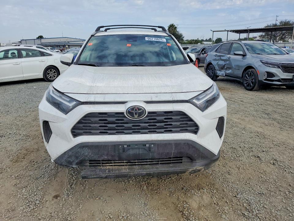 Photo 5 from auction – 2024 TOYOTA RAV4 with VIN 2T3W1RFV1RW355699