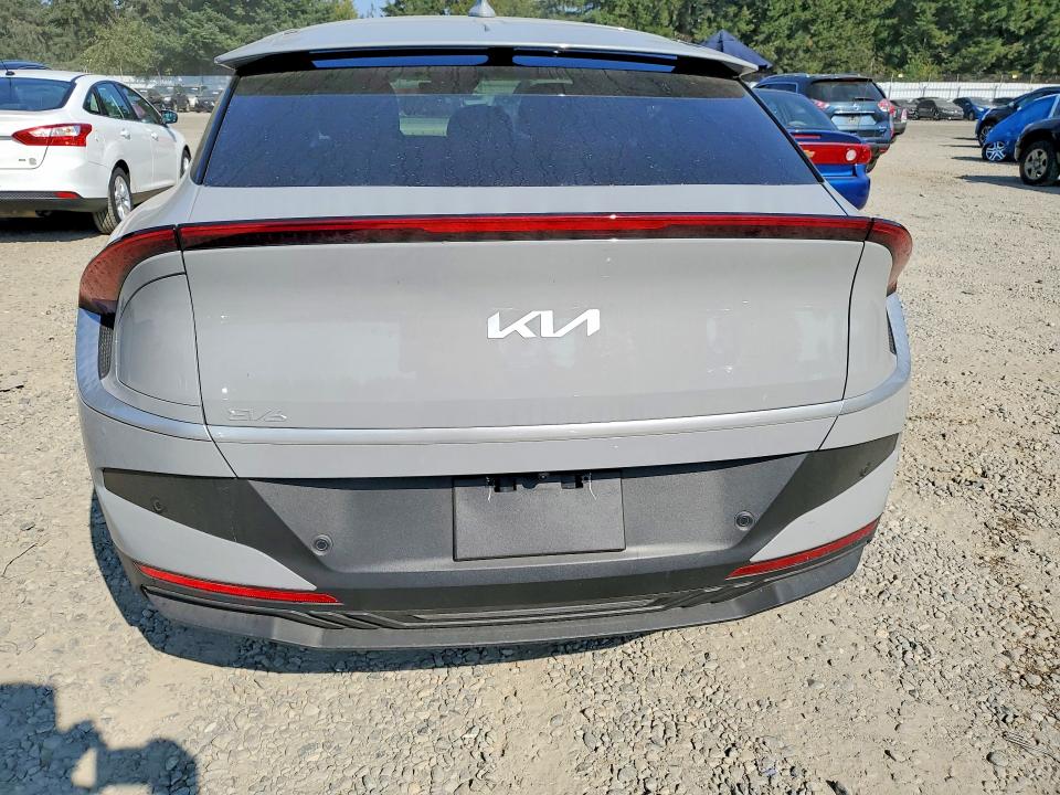 Photo 6 from auction – 2025 KIA EV6 with VIN 5XYC34JA5SG011883