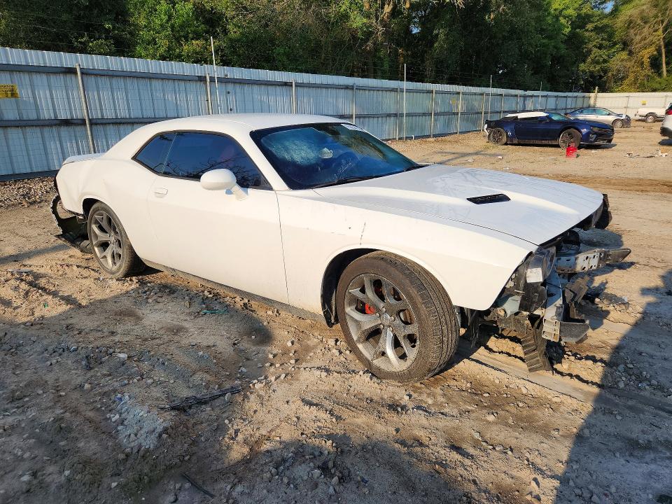 Photo 4 from auction – 2016 DODGE CHALLENGER with VIN 2C3CDZAG1GH309746