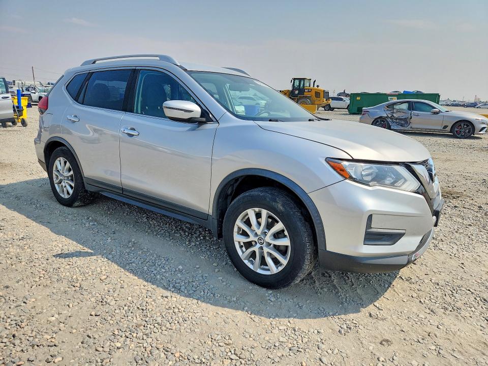 Photo 4 from auction – 2017 NISSAN ROGUE with VIN JN8AT2MV6HW018528