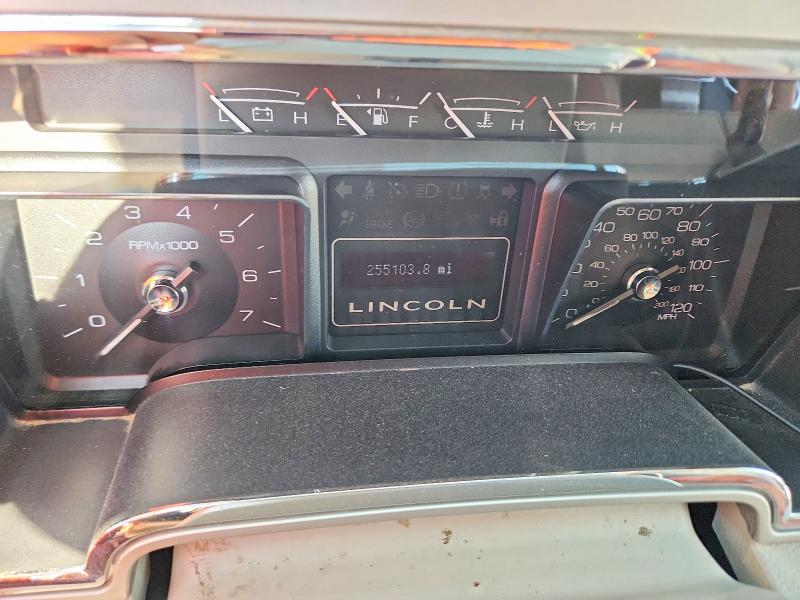 Photo 9 from auction – 2009 LINCOLN NAVIGATOR with VIN 5LMFU27589EJ00450