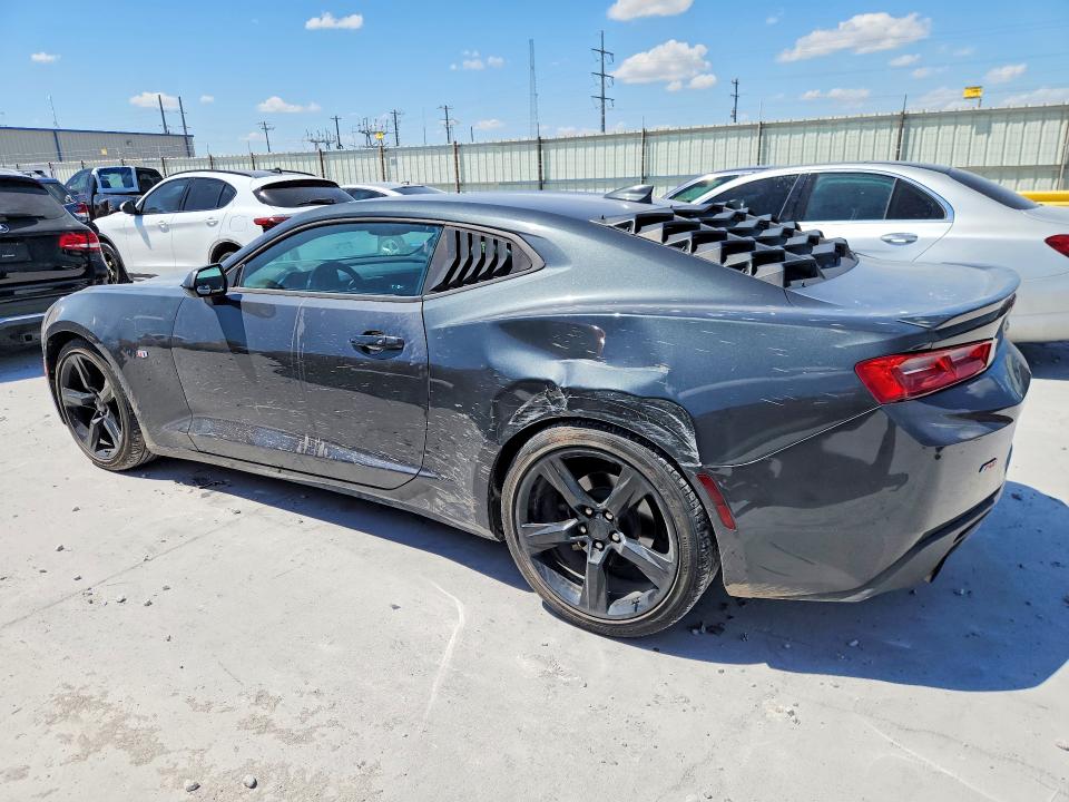 Photo 2 from auction – 2017 CHEVROLET CAMARO with VIN 1G1FB1RX0H0187206