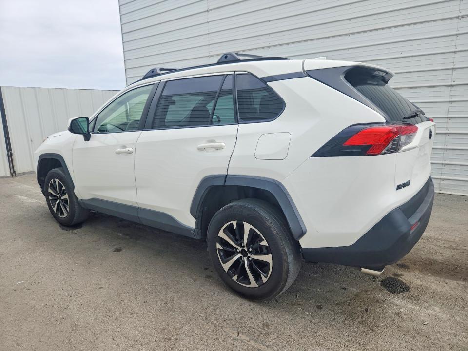 Photo 2 from auction – 2019 TOYOTA RAV4 with VIN JTMW1RFV4KD004806