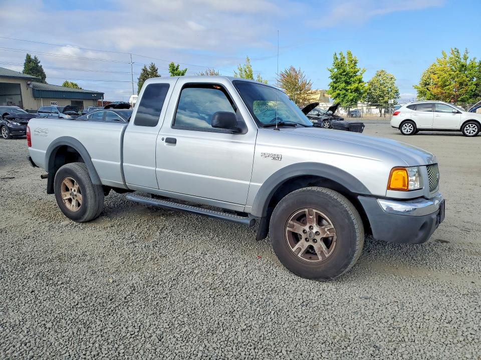 Photo 4 from auction – 2002 FORD RANGER with VIN 1FTZR45E72PA33273
