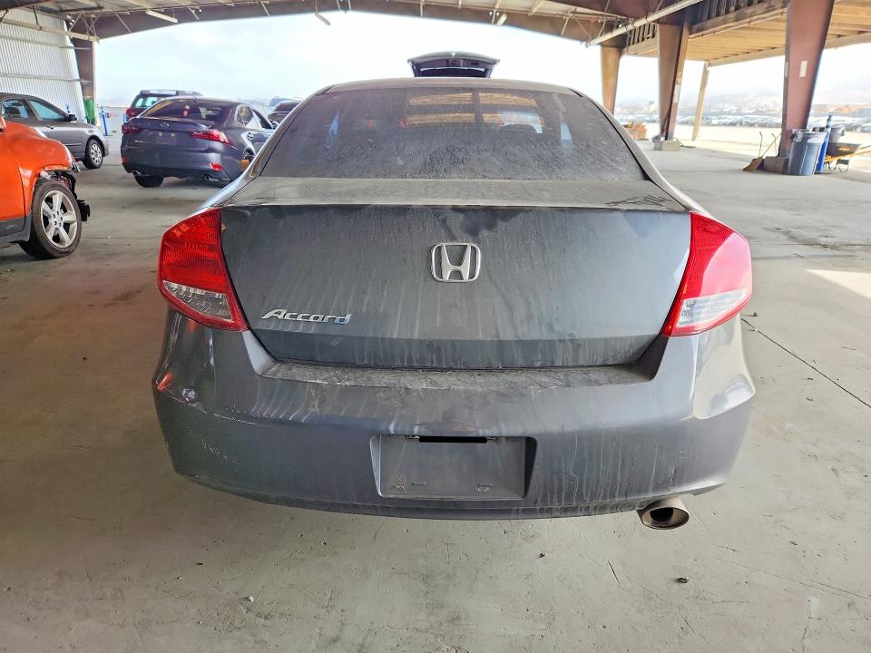 Photo 6 from auction – 2012 HONDA ACCORD with VIN 1HGCS1B38CA013552