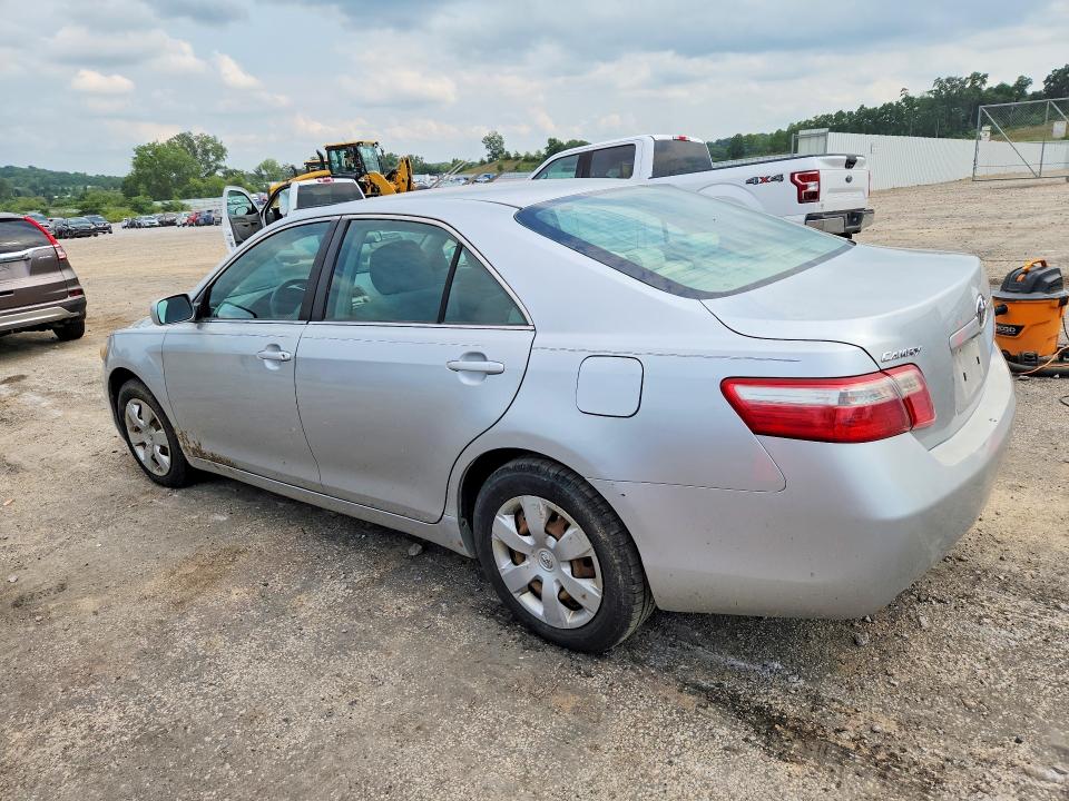 Photo 2 from auction – 2007 TOYOTA CAMRY with VIN 4T1BE46K27U688964