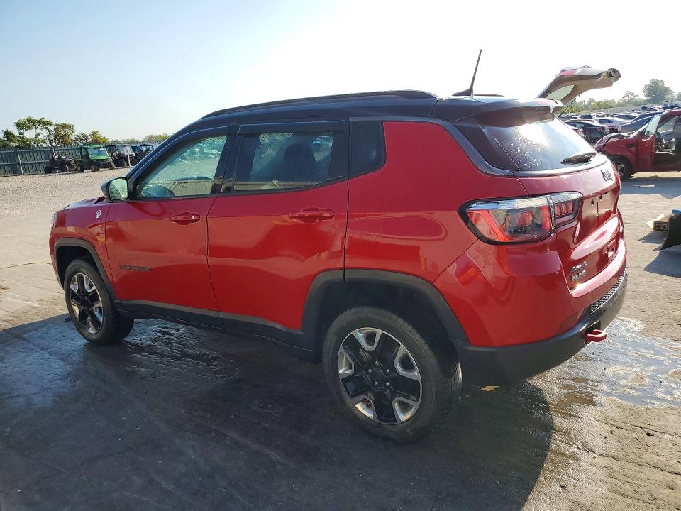 Снимка 2 от търг – 2017 JEEP COMPASS с VIN 3C4NJDDB7HT636337