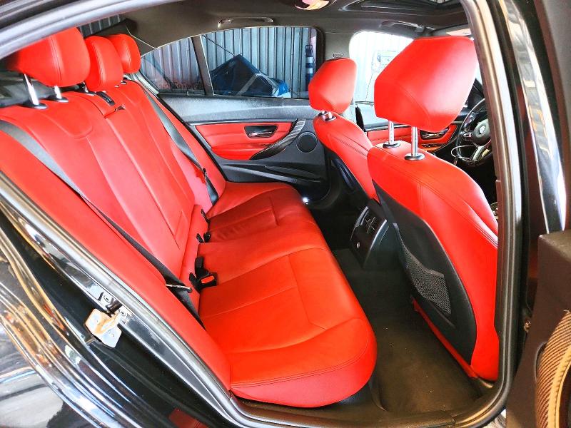 Photo 10 from auction – 2013 BMW 328 with VIN WBA3C1C59DF437304