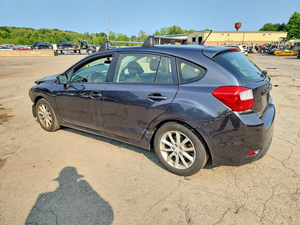 Foto 2 de la subasta – 2012 SUBARU IMPREZA con VIN JF1GPAC69CH236495