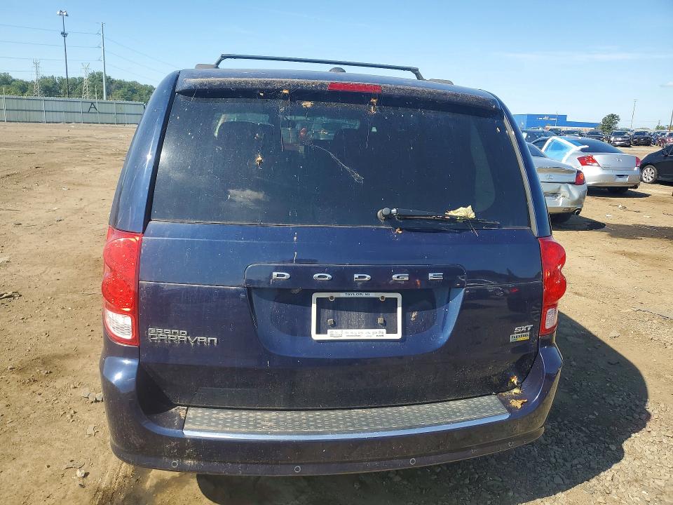 Photo 6 from auction – 2016 DODGE GRAND CARAVAN with VIN 2C4RDGCG5GR212227