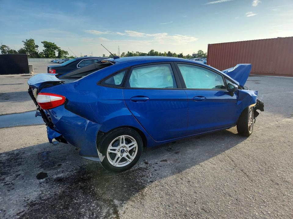 Photo 3 from auction – 2019 FORD FIESTA with VIN 3FADP4BJ1KM157620