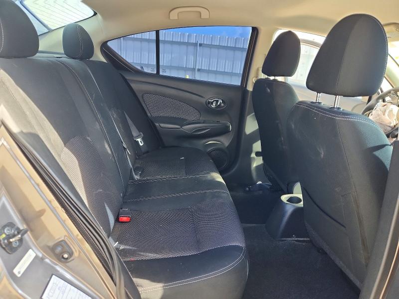Photo 10 from auction – 2016 NISSAN VERSA with VIN 3N1CN7AP7GL823642