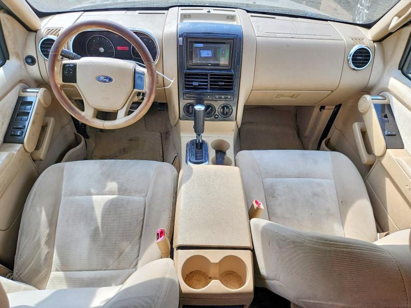 Photo 8 from auction – 2006 FORD EXPLORER with VIN 1FMEU73EX6UA89891