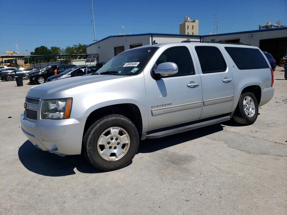 CHEVROLET SUBURBAN 2013 with VIN 1GNSCJE08DR116697 - Photo from auction