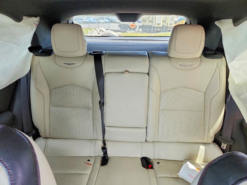 Zdjęcie 10 z aukcji – 2019 CADILLAC XT4 z VIN 1GYFZER44KF136211