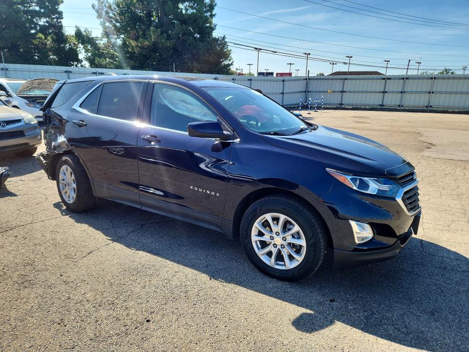 Photo 4 from auction – 2020 CHEVROLET EQUINOX with VIN 3GNAXUEV1LS504203