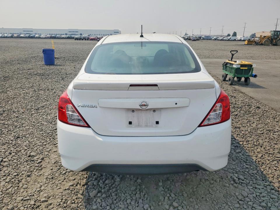 Photo 6 from auction – 2017 NISSAN VERSA with VIN 3N1CN7AP0HL846696