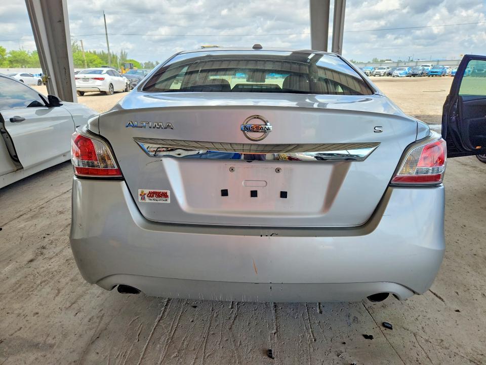 Photo 6 from auction – 2015 NISSAN ALTIMA with VIN 1N4AL3AP6FC286328