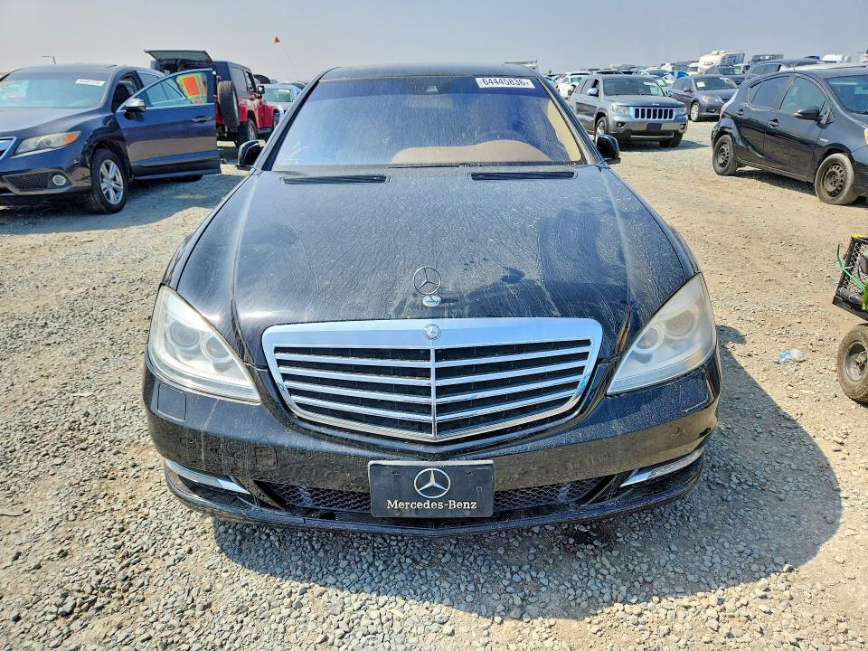 Photo 5 from auction – 2012 MERCEDES-BENZ S with VIN WDDNG7DB1CA440707
